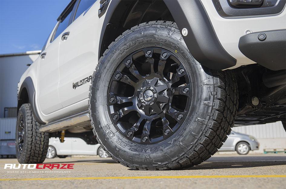 FORD-RANGER-VAPOR-MATTE-BLACK